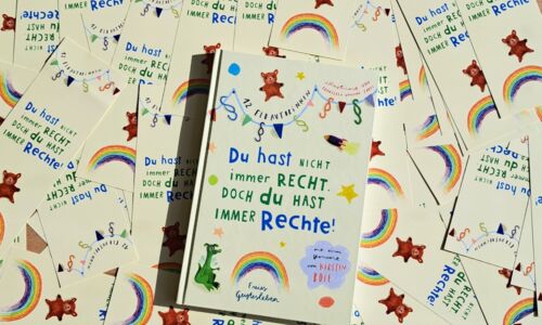 Bücher mit Teddybären, Regenbogen, Drachen und Girlanden