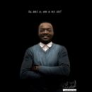 Person vor schwarzem Hintergrund