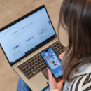 eBuecherhalle auf Laptop und Smartphone