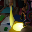 Taschenlampe in einem dunklen Raum