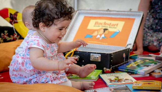 Baby, Bücher, Buchstart