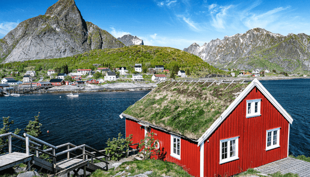 Rotes Haus auf den Lofoten