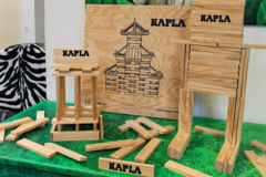 Kaplasteine