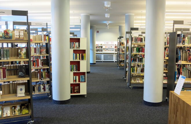 Innenansicht Bücherhalle Barmbek