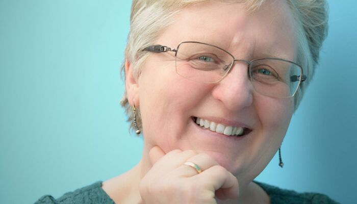 Porträt Barbara Peters