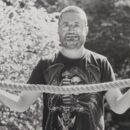 Person hält ein Seil