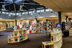 Innenansicht Bücherhalle Harburg