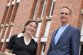 Direktorin Frauke Untiedt und Direktor Philipp Leist der Bücherhallen Hamburg
