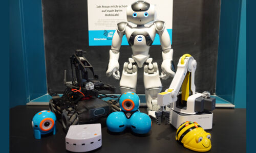 NAO, Robo Master, Thymio, Beebot