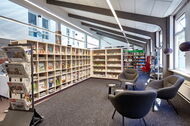 Sitzgruppe in der Bücherhalle Kirchdorf