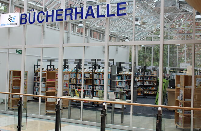 Innenansicht Bücherhalle Winterhude