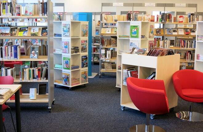 Innenansicht Bücherhalle Niendorf