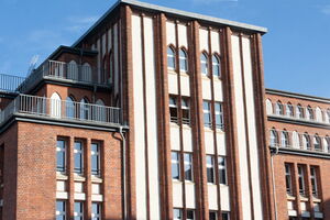 Zentralbibliothek am Hühnerposten