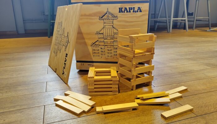 Stapel Kapla Bausteine