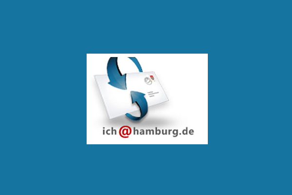Briefumschlag und E-Mail-Adresse