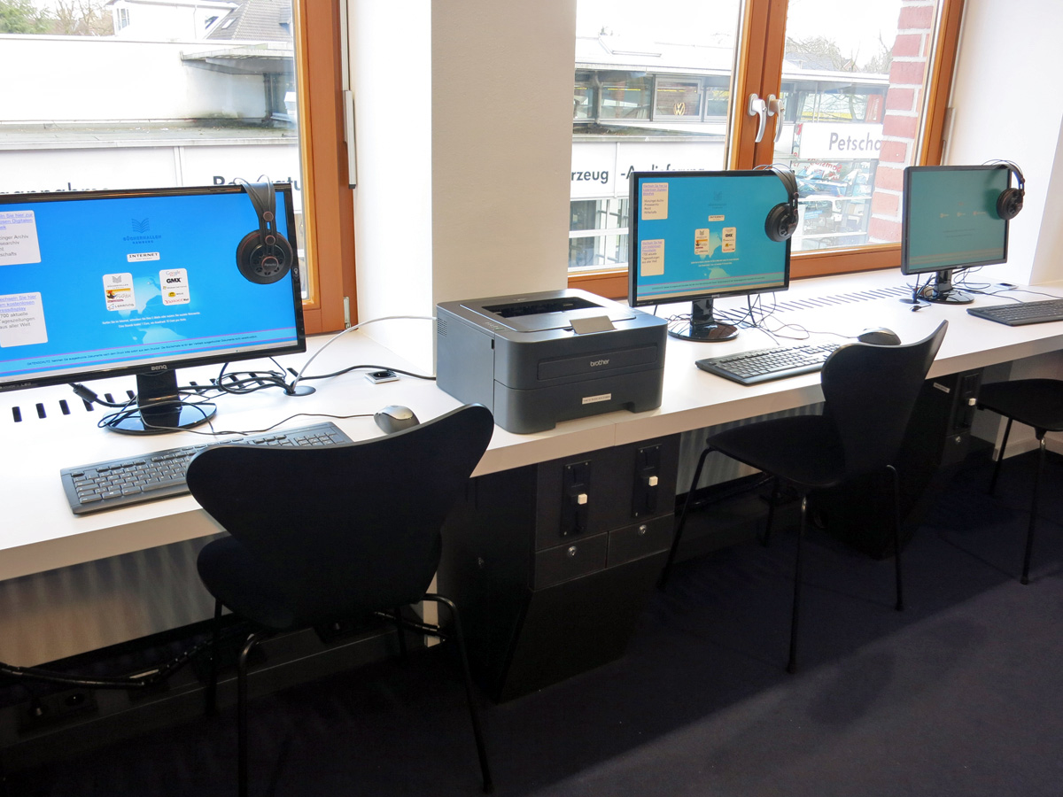 Kunden-PCs in der Bücherhalle Volksdorf
